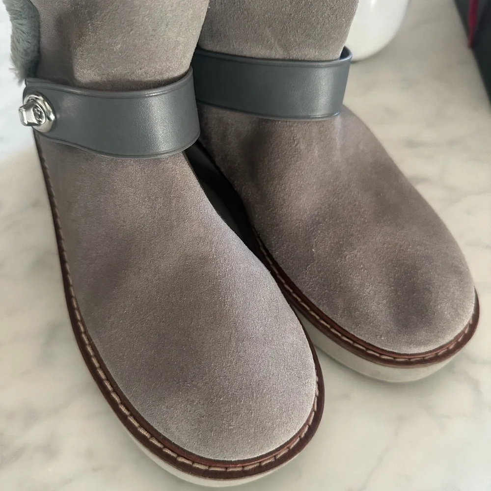 Coach Suede Boots Gray Size 5.5. - Picture 2 of 5